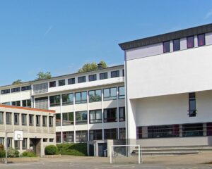 Gebäude Schulhof Kreisverkehr Gebäude Schulhof Kreisverkehr